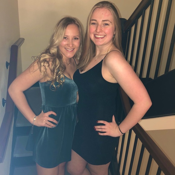 Black sparkly mini dress - Picture 4 of 4